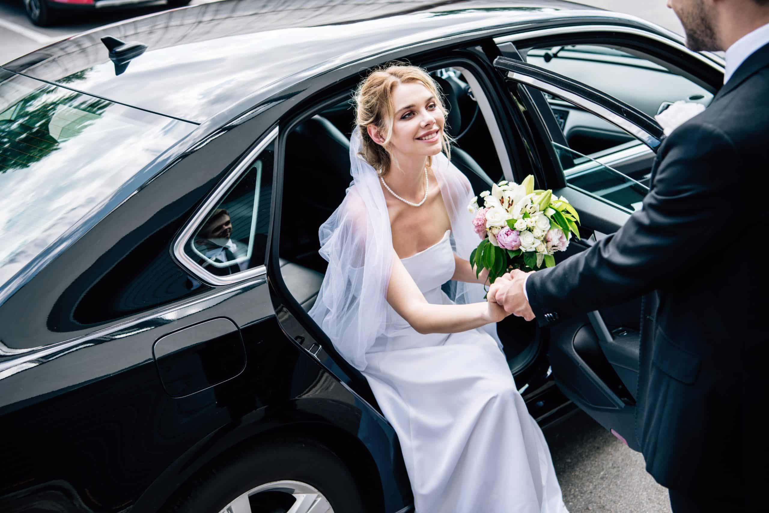 Phoenix Wedding Transportation | Phoenix Wedding Limo Service
